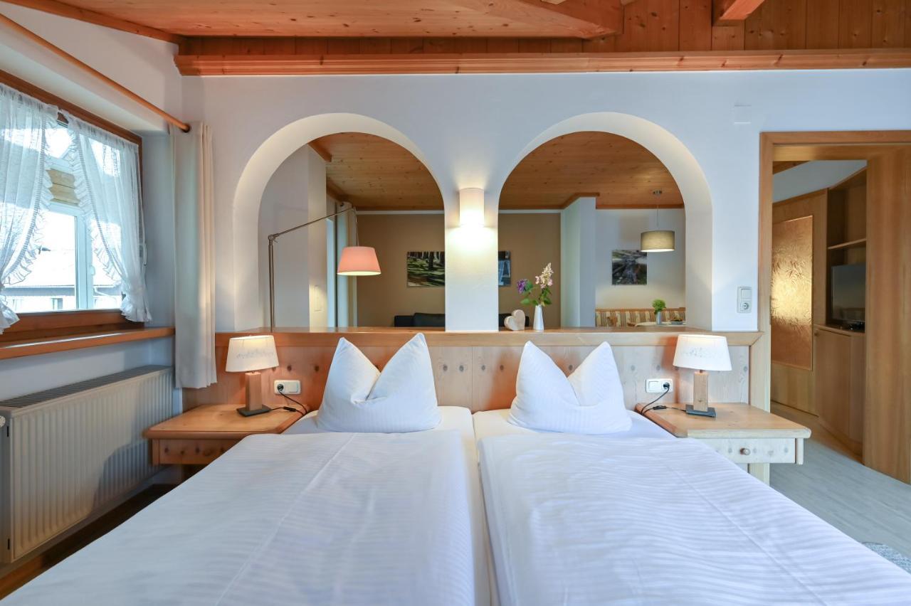 Landhaus Grobert Seeg Εξωτερικό φωτογραφία